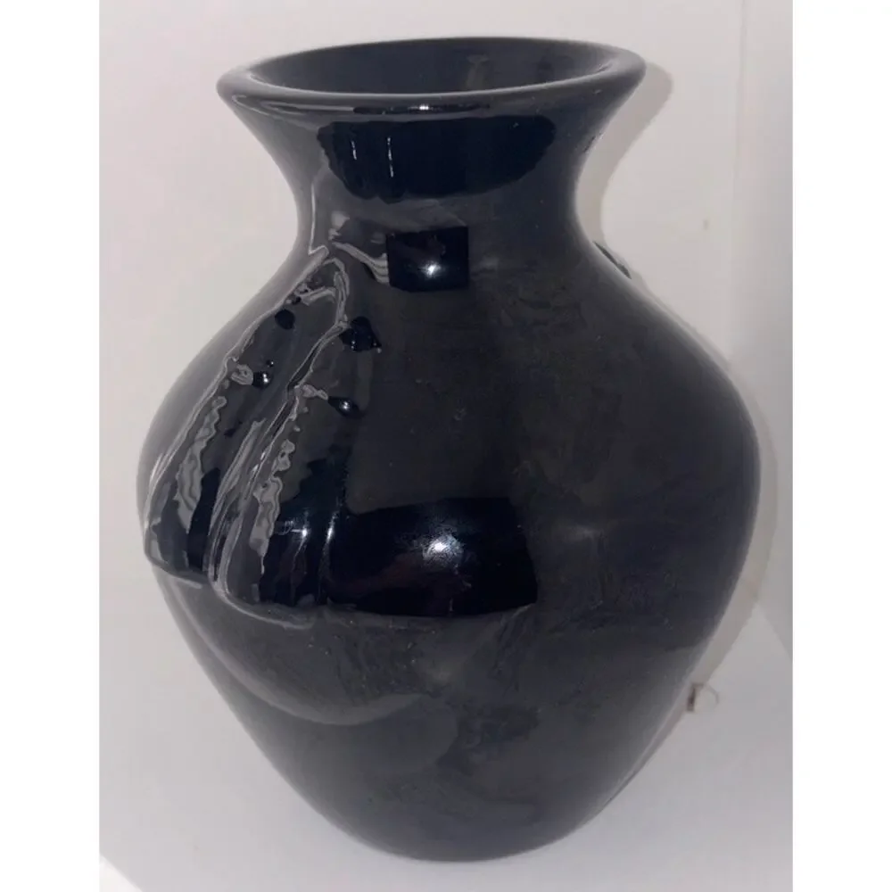 VTG 1980s Haeger Floral Glossy Black Ceramic Vase Tassel Design